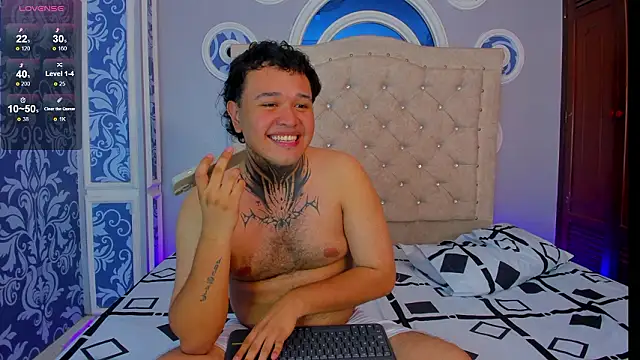 Beele and Evie online show from February 2026 07:37:01 PM