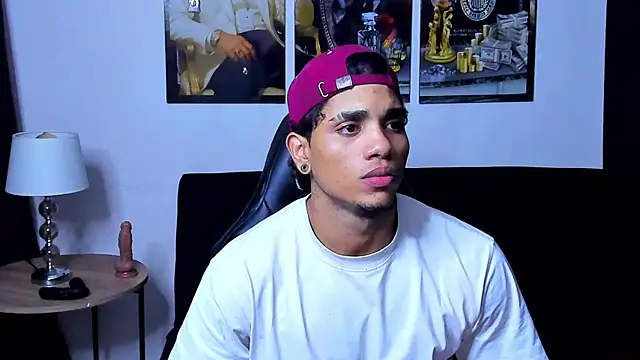 Dustyn Michelle1 online show from March 2026 02:41:03 AM