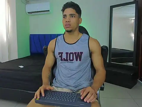 Dustyn Michelle1 online show from March 2026 03:02:01 PM