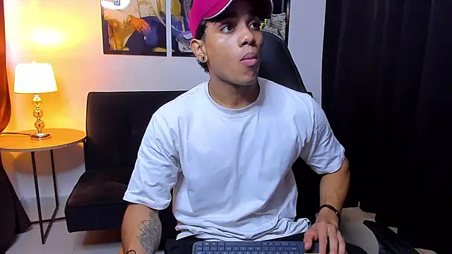 Dustyn Michelle1 online show from February 2026 06:26:02 PM