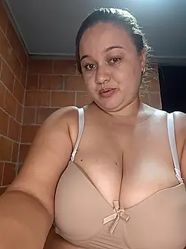 MMia 18 online show from January 2026 11:20:01 PM