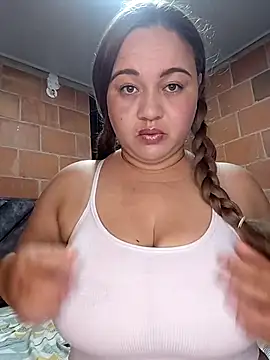 MMia 18 online show from January 2026 10:22:01 AM