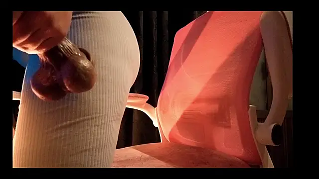 vickvalencia2 online show from April 2026 03:22:01 AM