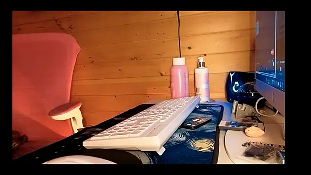 vickvalencia2 online show from March 2026 04:30:01 AM