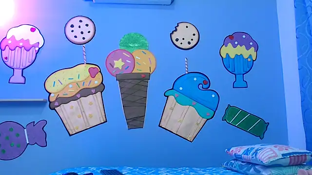 NOVAHOT98 online show from February 2026 08:08:01 PM