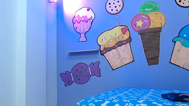 NOVAHOT98 online show from February 2026 07:47:01 PM