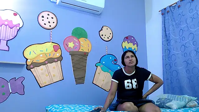 NOVAHOT98 online show from January 2026 07:19:02 PM