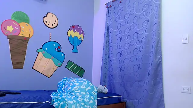 NOVAHOT98 online show from February 2026 07:56:02 PM