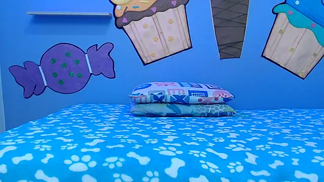 NOVAHOT98 online show from February 2026 07:33:01 PM