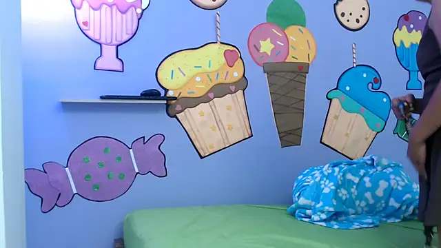 NOVAHOT98 online show from January 2026 07:28:02 PM