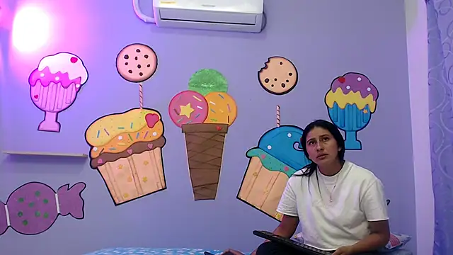 NOVAHOT98 online show from February 2026 08:38:01 PM