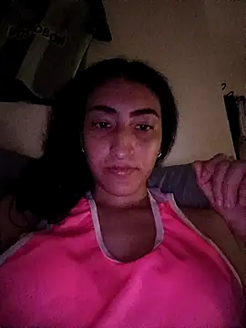 Snapshot of LindaRojas chatting on December 2025 03:00:02 AM LindaRojas online show from December 2025 03:00:02 AM