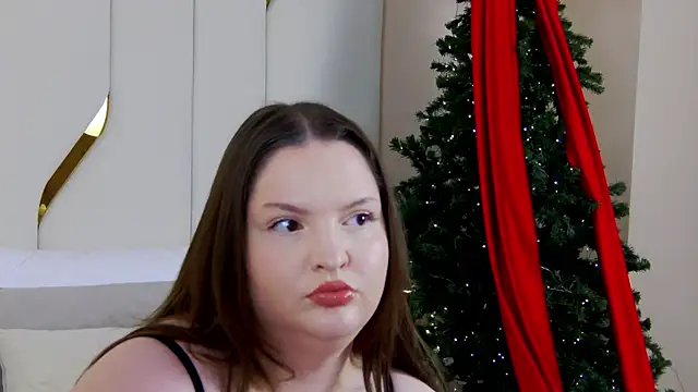 Snapshot of StelaHilton chatting on December 2025 05:05:01 PM StelaHilton online show from December 2025 05:05:01 PM