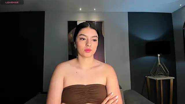 ValeriaRossi  online show from February 2026 11:43:01 AM