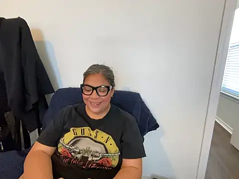 BettyWhispers online show from January 2026 06:00:01 PM