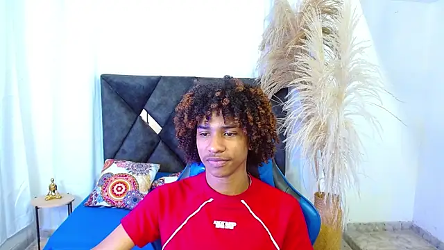 angelll18  online show from March 2026 08:48:01 PM