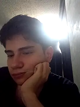 Snapshot of Sink198 chatting on December 2025 07:52:02 PM Sink198 online show from December 2025 07:52:02 PM