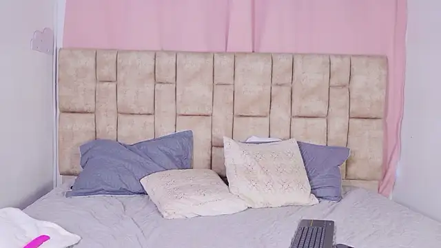 NanyMatrioska online show from March 2026 08:24:02 PM