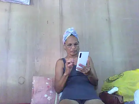 Petite elise online show from April 2026 06:10:01 AM