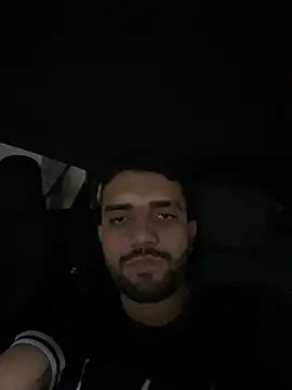 jamess 0 online show from April 2026 09:33:02 PM