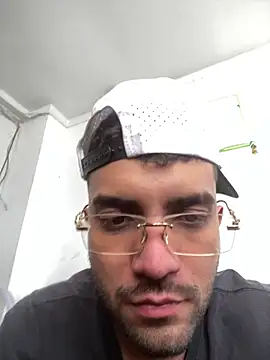 jamess 0 online show from February 2026 07:36:01 PM