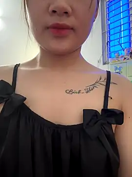 Snapshot of NinaBaby22 chatting on December 2025 07:03:02 AM NinaBaby22 online show from December 2025 07:03:02 AM