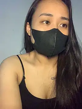 NinaBaby22 online show from May 2026 05:27:01 PM