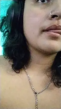 Snapshot of velvetcake_ chatting on December 2025 04:06:02 AM velvetcake online show from December 2025 04:06:02 AM