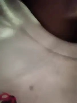 Quieny-x online show from December 2025 05:02:02 AM