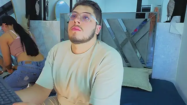 Chel seth online show from March 2026 04:48:02 AM