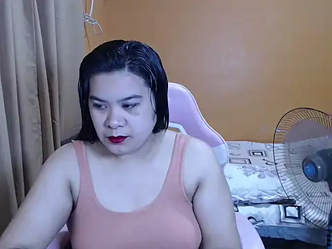 Snapshot of ur_hotsexymaria chatting on February 2026 11:34:02 PM ur hotsexymaria online show from February 2026 11:34:02 PM