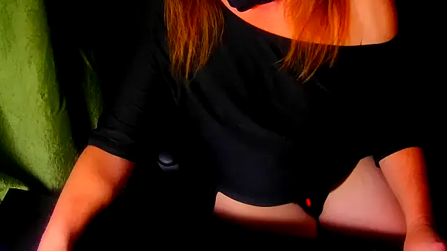 GoodGirlKelly online show from April 2026 08:32:02 AM