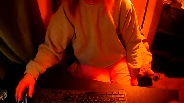 GoodGirlKelly online show from March 2026 09:32:02 PM