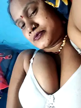 Akanksha soni online show from April 2026 07:20:01 PM