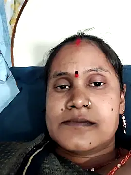 Akanksha soni online show from February 2026 07:49:02 AM