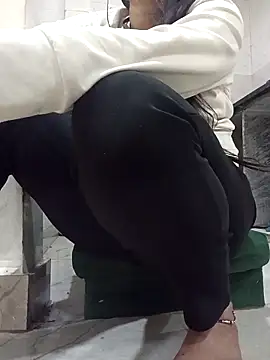 Barbie-Doll7 online show from February 2026 04:59:01 PM