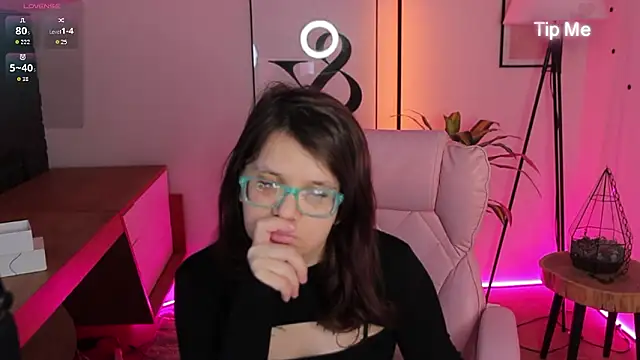 Ariell Mini online show from February 2026 01:16:02 PM