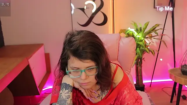 Ariell Mini online show from May 2026 05:51:01 AM
