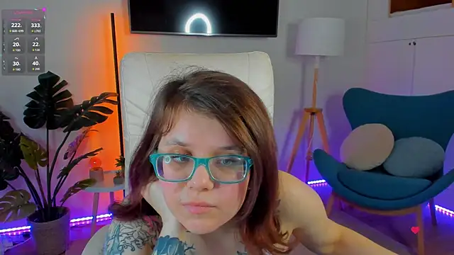 Ariell Mini online show from April 2026 05:47:01 AM