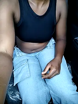 captainofgirl online show from May 2026 10:46:02 AM