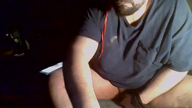 Snapshot of givr6inches chatting on February 2026 04:03:02 AM givr6inches online show from February 2026 04:03:02 AM