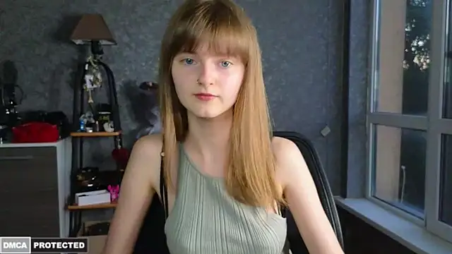 Miss Alisa  online show from June 2026 06:02:02 PM