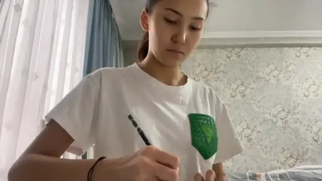 AyaWink online show from December 2025 08:41:02 AM