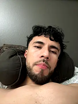 Snapshot of Jasonn127 chatting on December 2025 01:45:01 AM Jasonn127 online show from December 2025 01:45:01 AM