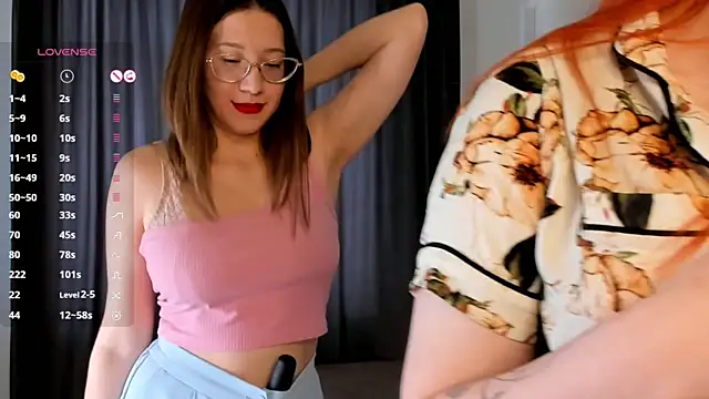 Snapshot of MakedaPercey chatting on December 2025 06:52:01 AM MakedaPercey online show from December 2025 06:52:01 AM