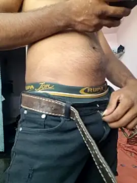 suhxil79 online show from May 2026 04:37:02 AM