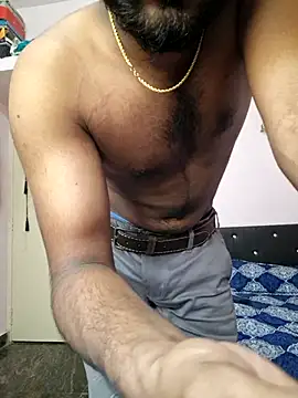 suhxil79 online show from March 2026 06:48:01 AM
