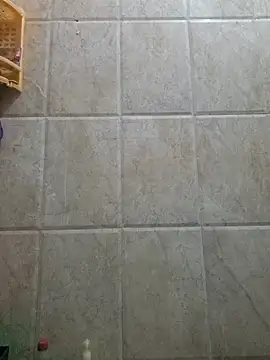 suhxil79 online show from December 2025 05:13:01 PM