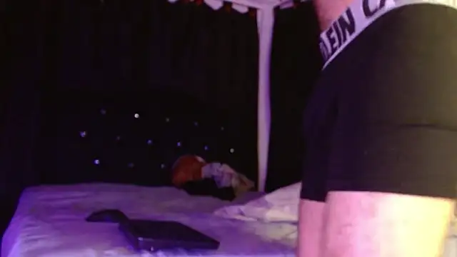 Alex Flame  online show from April 2026 06:42:01 AM