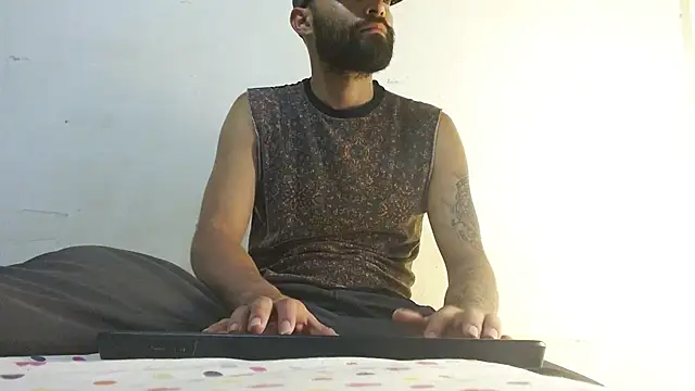 Alex Flame  online show from May 2026 10:48:01 PM